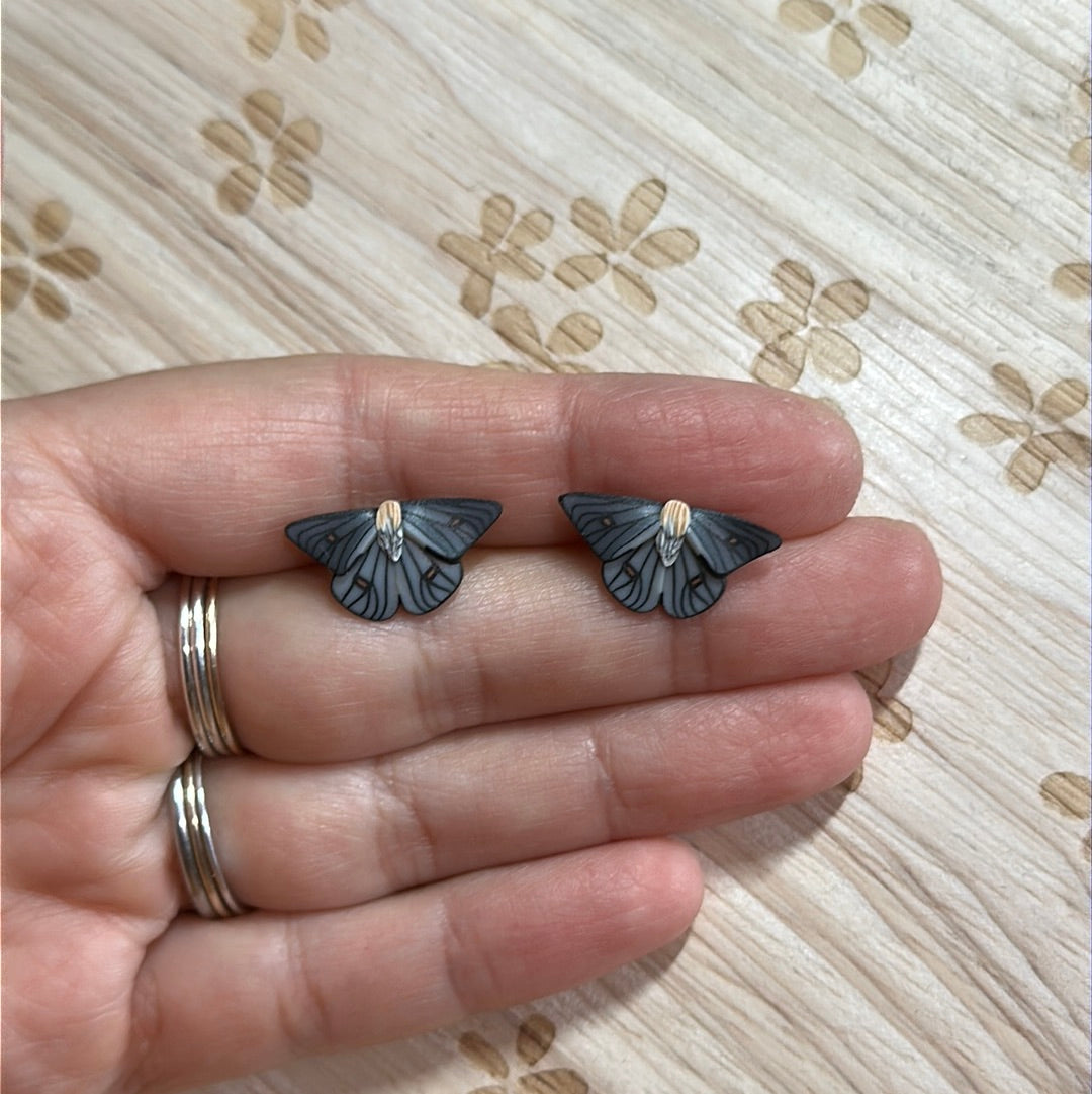 Micro mini ghostly silkmoth studs