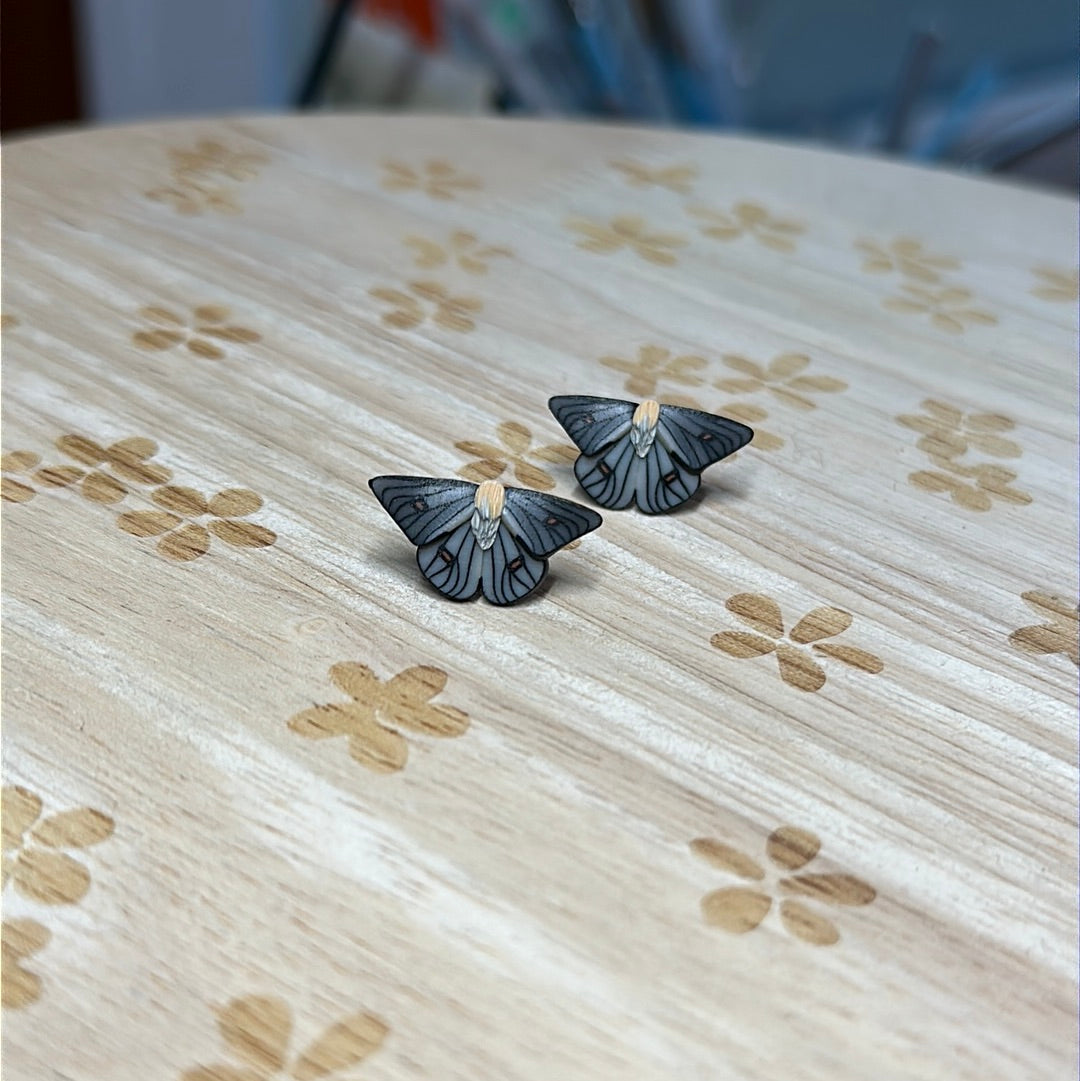 Micro mini ghostly silkmoth studs