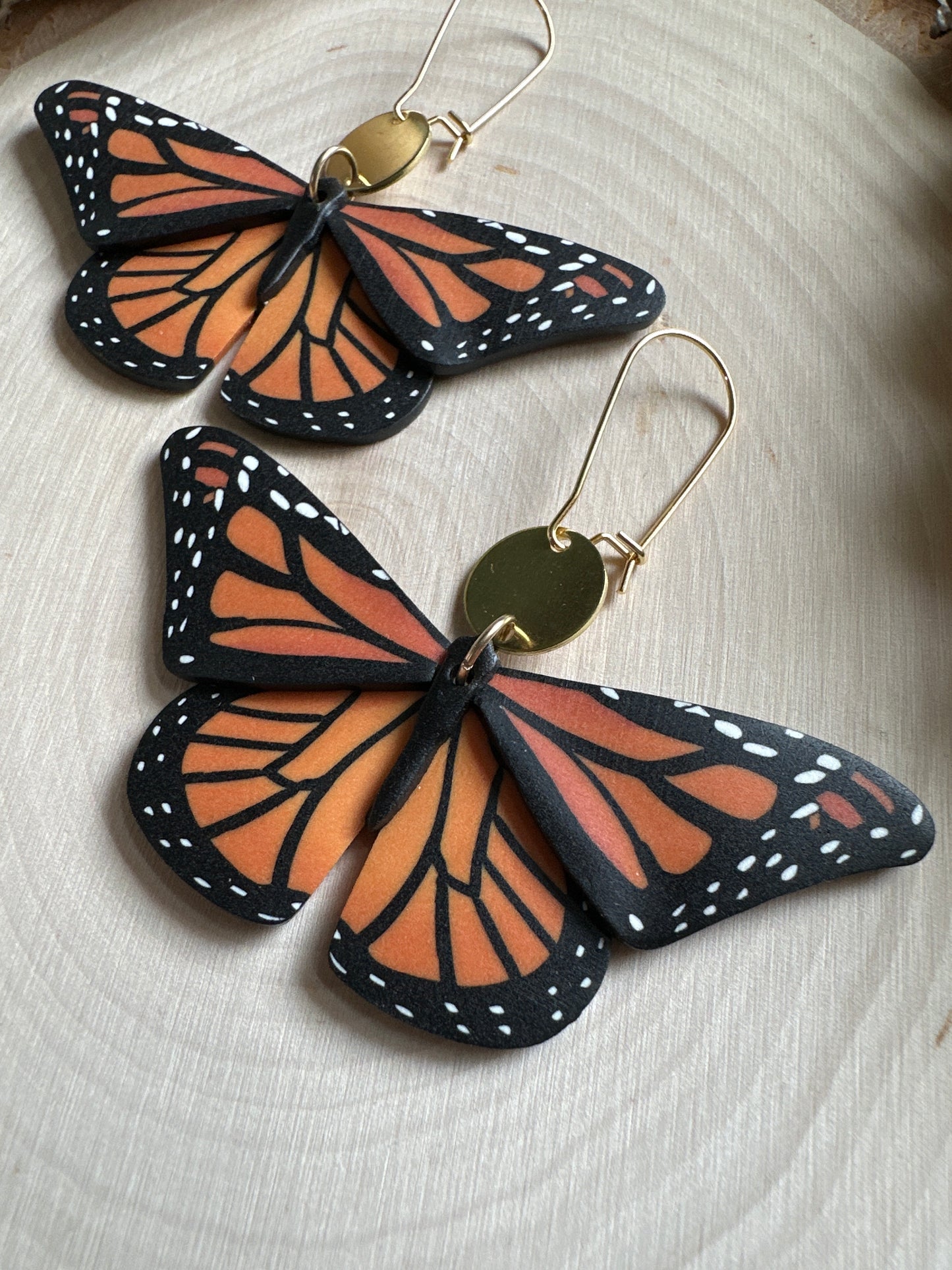 Large Monarch butterfly dangles
