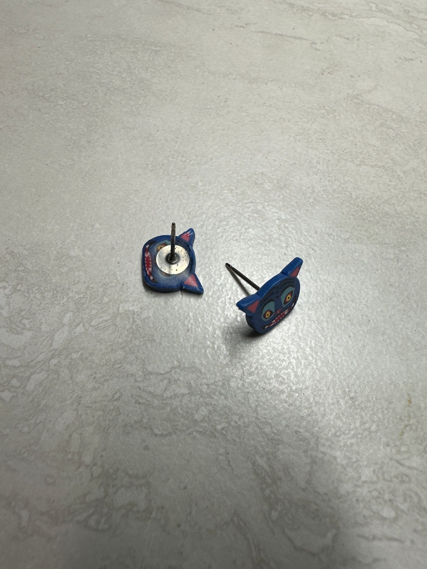 Derpy tiger studs