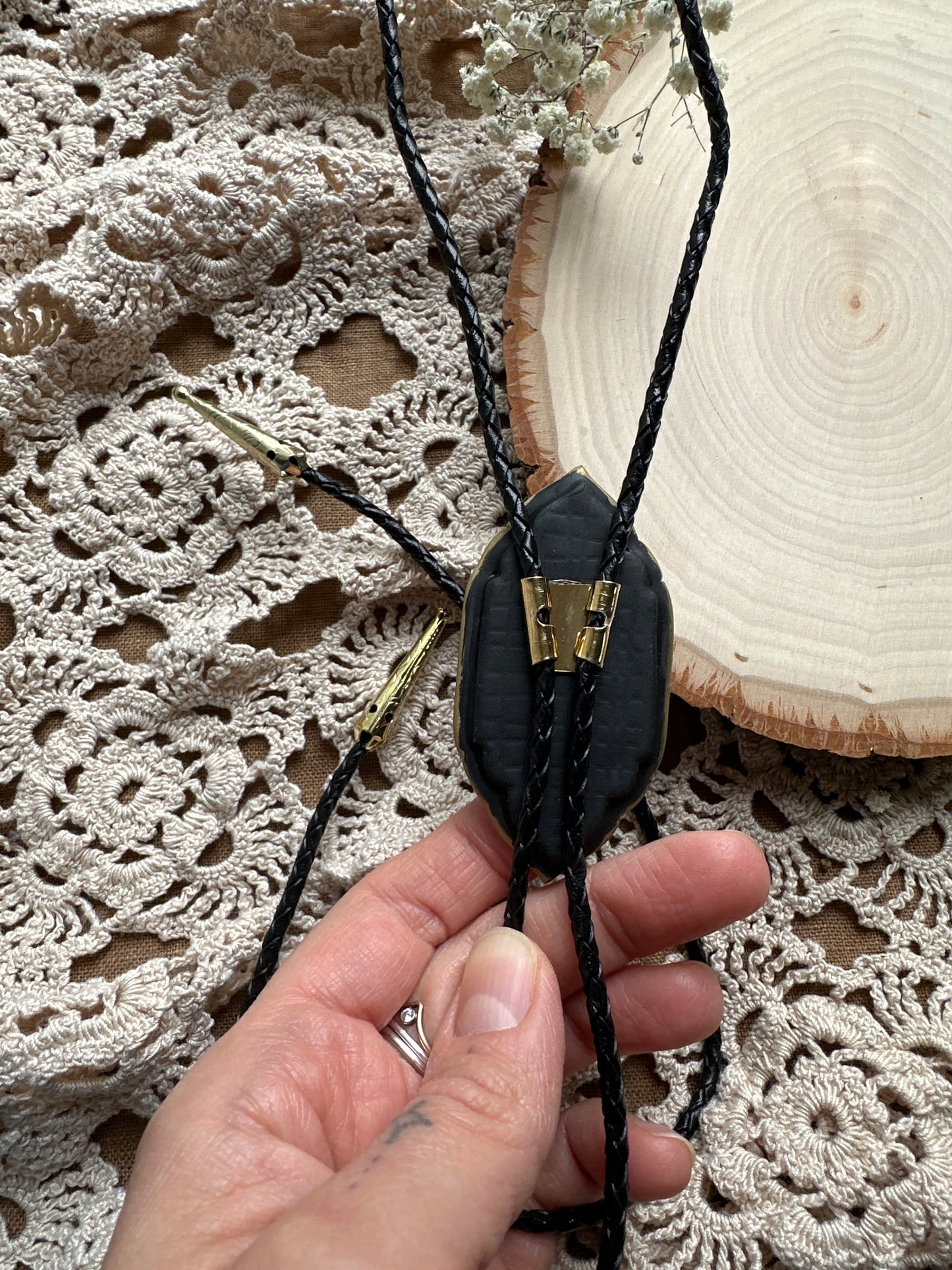 Begonia bolo tie