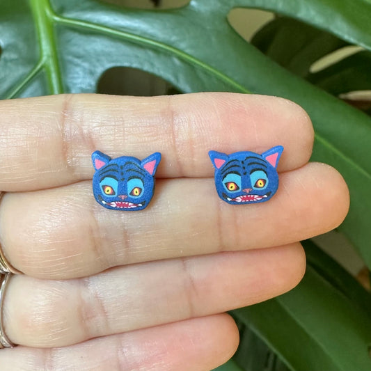 Derpy tiger studs