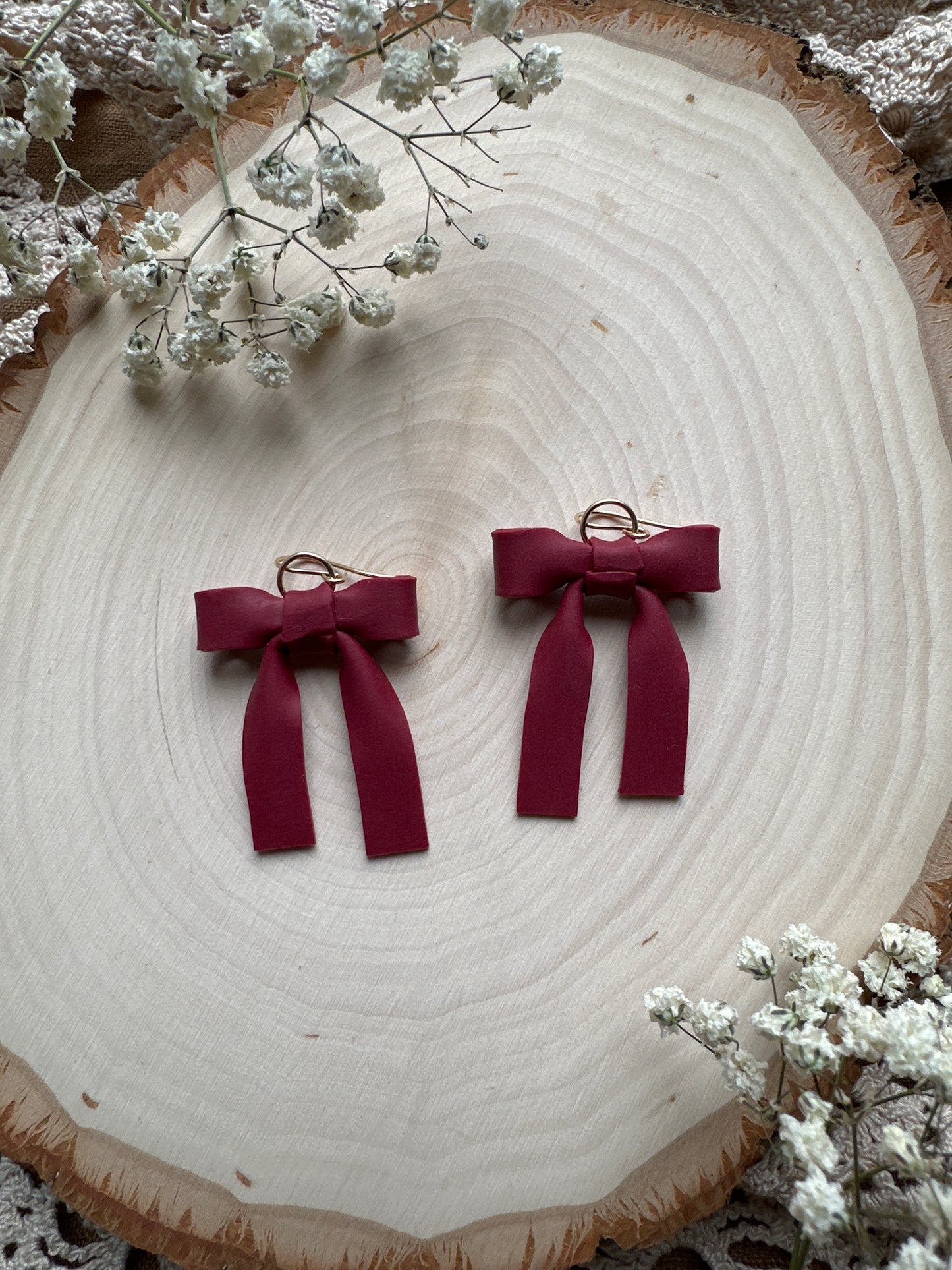 Bow earrings