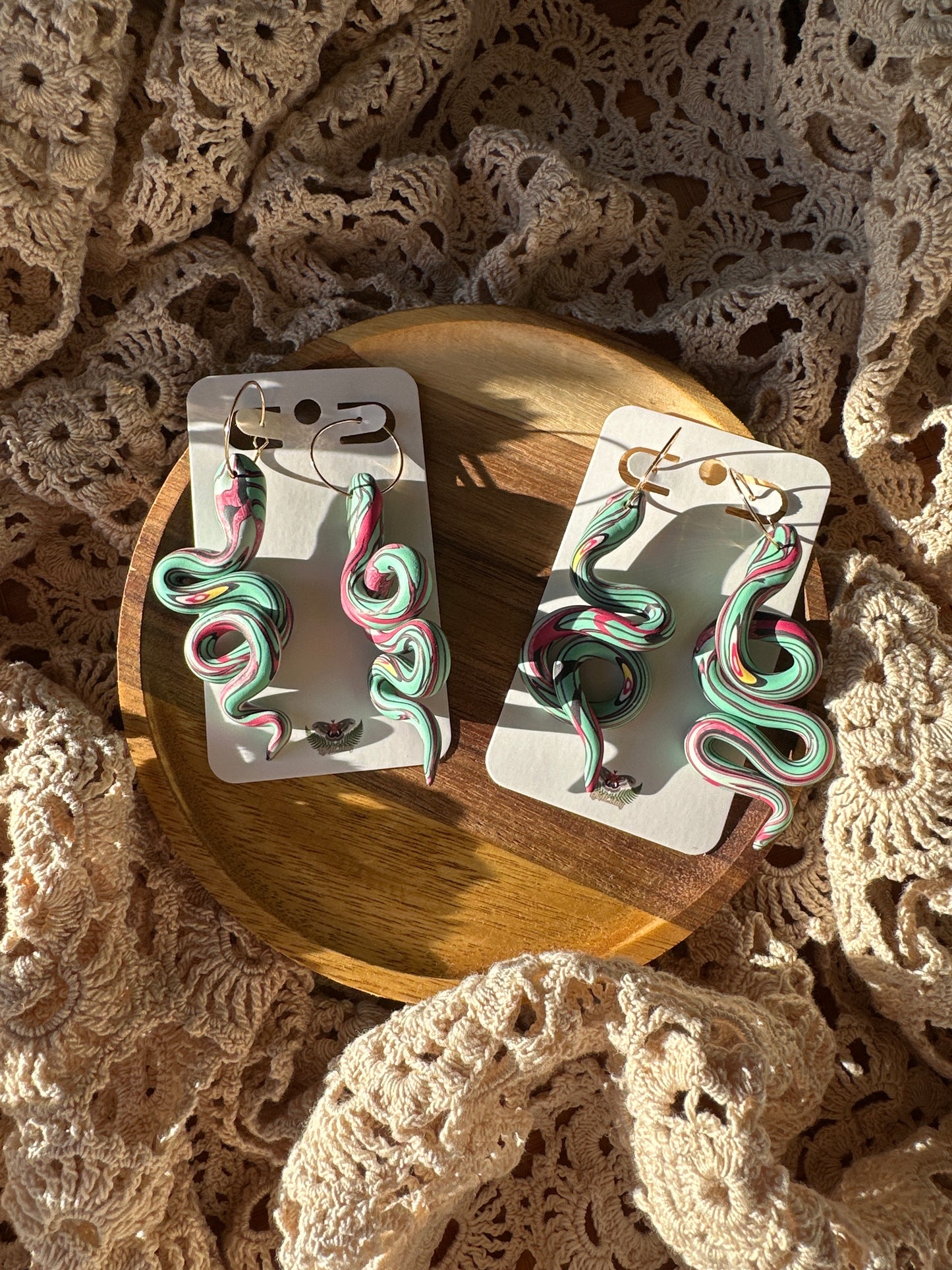 snake hoops